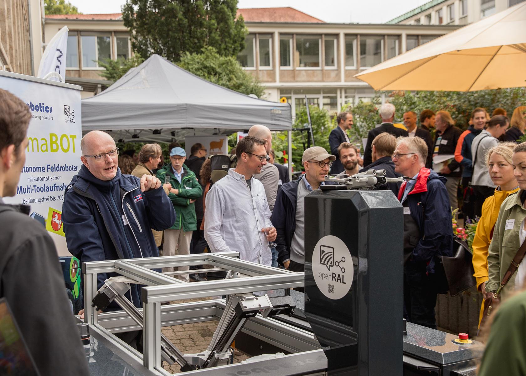 Pressemitteilung: Innovatives Gartenfest des Netzwerk EIP Agrar & Innovation Niedersachsen – Eine Feier des Austauschs und der Kooperation